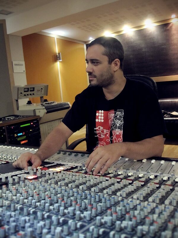 Image of Pan Athen Mixing on SSL4000E for Web.